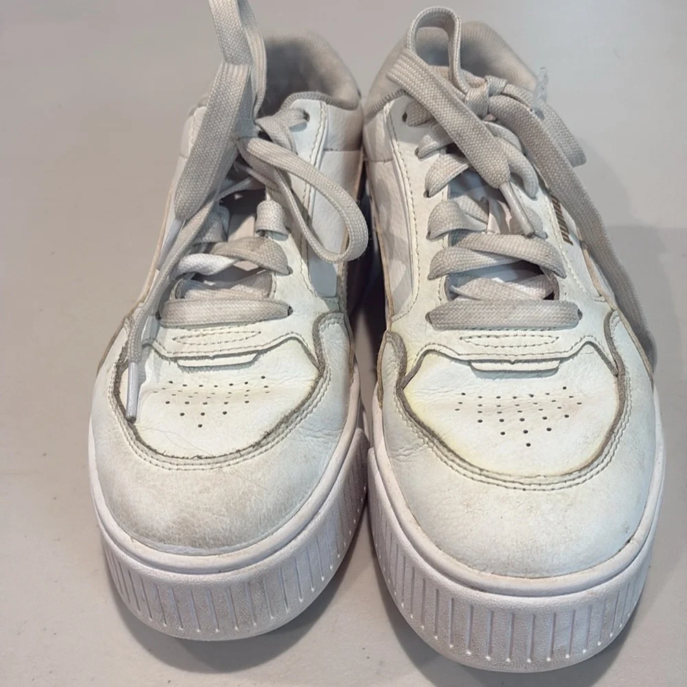 Puma - Karmen Rebelle women’s sneakers.  Platform sole. Size 9.  White
